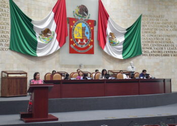 Agilizar tránsito de migrantes varados en Oaxaca, solicitan en el Congreso local