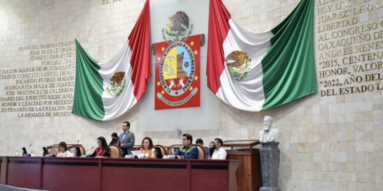 Presentan iniciativa de reforma ante problema de basura en Oaxaca