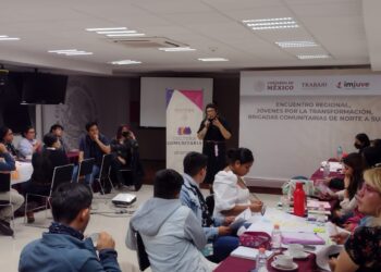 Cultura Comunitaria comparte “Producir comunes sin adicciones” con brigadistas del Imjuve