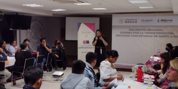 Cultura Comunitaria comparte “Producir comunes sin adicciones” con brigadistas del Imjuve