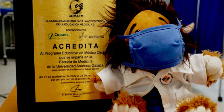 COMAEM acredita internacionalmente a la Licenciatura en Médico Cirujano de la Universidad Anáhuac Oaxaca&nbsp;