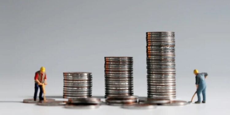 Salario mínimo 2023: Sector obrero pide 25% de aumento; el patronal ofrece 15%