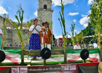 Conmemora Alejandro Murat CXII aniversario del inicio de la Revolución Mexicana