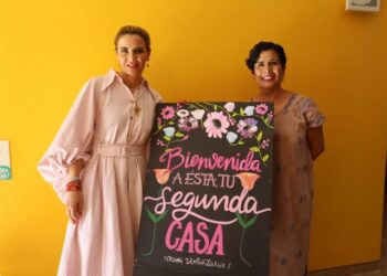 “Gracias por permitirnos trabajar por Oaxaca; a mi esposo como Gobernador, y a mi en la asistencia social”: IMM