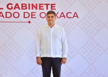 El despegue de la economía y el rescate del campo en Oaxaca estará en manos de profesionistas