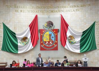 Congreso cita a titulares de la administración pública a comparecer para el análisis de sexto informe de gobierno