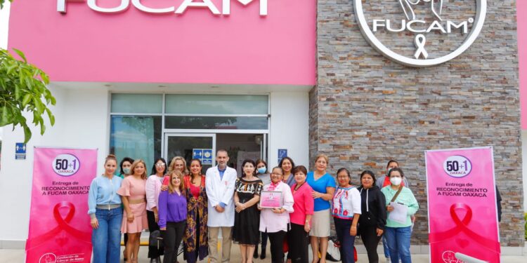 Reconoce 50+1 Oaxaca labor del FUCAM Oaxaca en la lucha contra el cáncer de mama