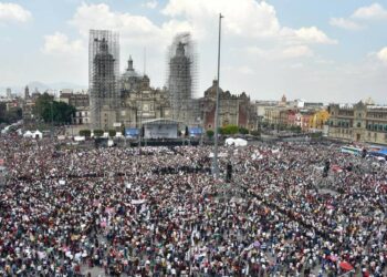 Marcha de AMLO: Asisten 1.2 millones de personas, según Gobierno de CDMX