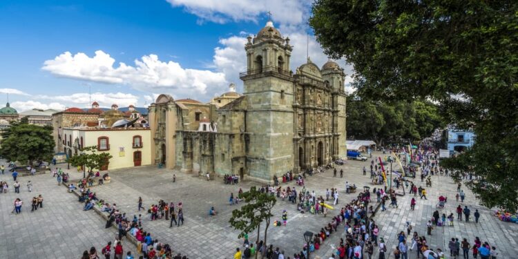 Puente de la Revolución Mexicana dejará 239 mdp: Sectur Oaxaca