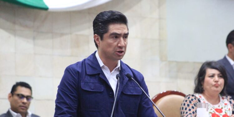 En el sexto&nbsp;año de Alejandro Murat, inversión histórica&nbsp;en beneficio&nbsp;de&nbsp;las y&nbsp;los oaxaqueños: Javier Lazcano