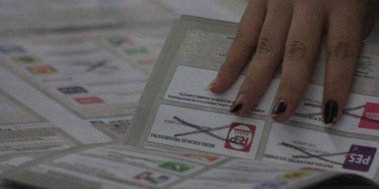 Plan B de reforma electoral ‘sin dientes’: AMLO admite estas limitaciones