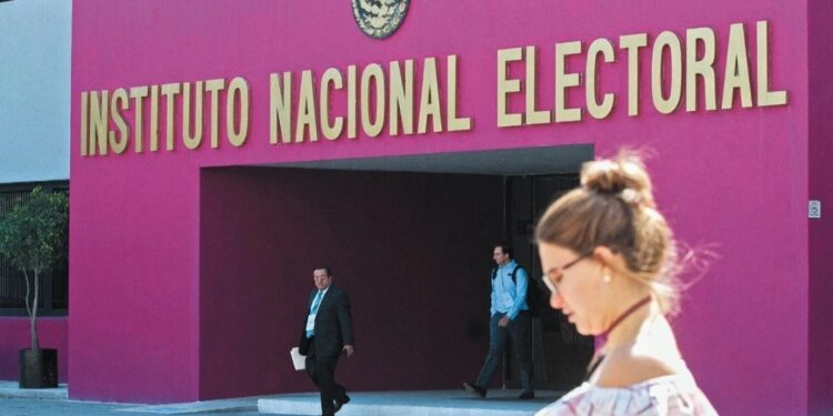 Mier reconoce que cambios a las reglas de registro de partidos son inconstitucionales