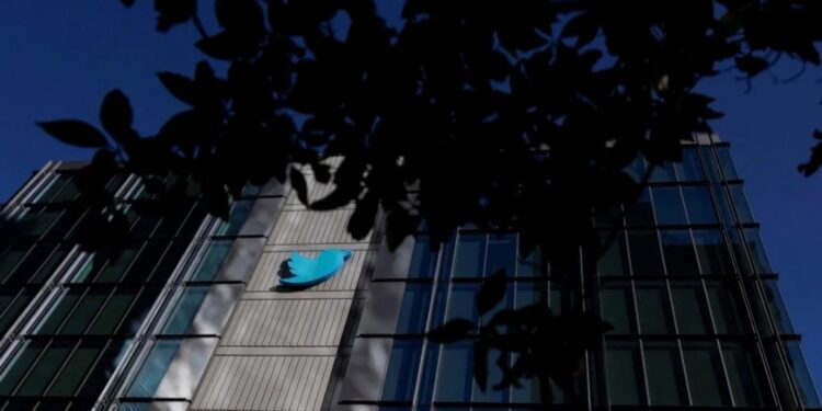 Reporteros Sin Fronteras pide a Twitter restablecer las cuentas suspendidas de periodistas