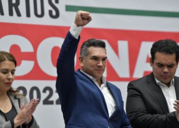 APRUEBA CONSEJO POLÍTICO DEL PRI ALIANZAS CON EL PAN Y EL PRD EN COAHUILA Y ESTADO DE MÉXICO