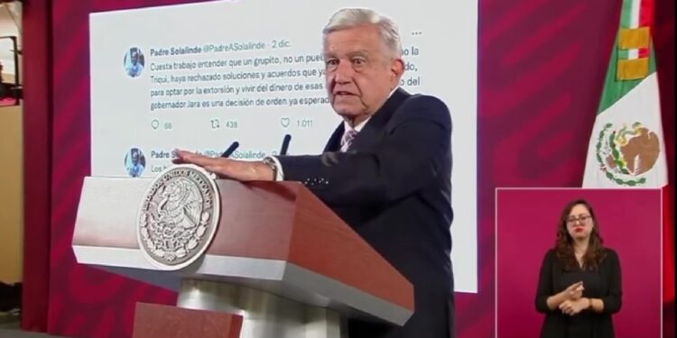 Reconoce el presidente Andrés Manuel López Obrador liberación del zócalo y portales del Palacio de Gobierno en Oaxaca