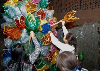 La magia de las fiestas decembrinas llega a las casas hogar del DIF estatal
