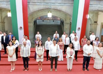 Rinden protesta de ley, las y los funcionarios que estarán al frente de los Organismos Públicos Descentralizados