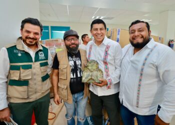 Recorre Gobernador de Oaxaca el Hospital Materno-Infantil en Juchitán de Zaragoza