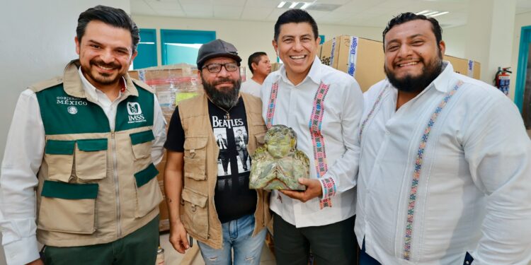 Recorre Gobernador de Oaxaca el Hospital Materno-Infantil en Juchitán de Zaragoza