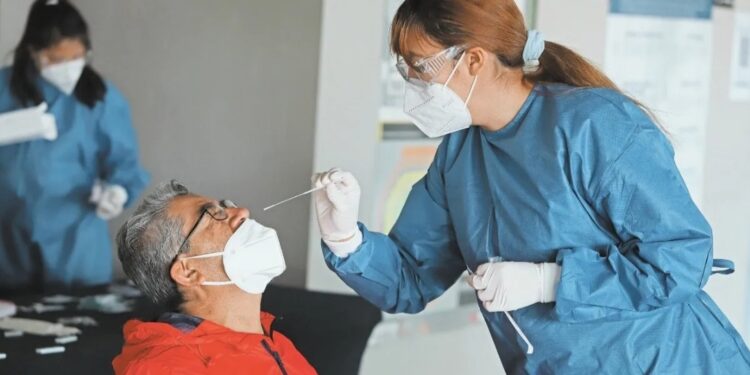 Covid-19, el siniestro más costoso en la historia del seguro en México: AMIS