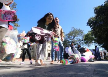 Continúa la invitación a sumarse por la alegría de la niñez oaxaqueña este “Día de Reyes”: DIF Estatal
