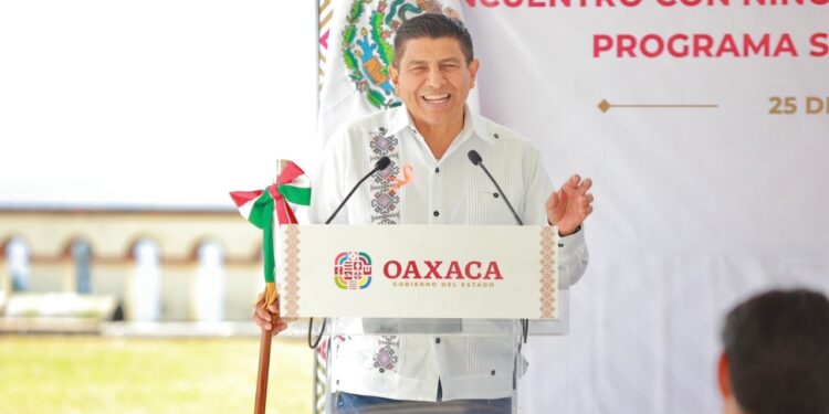 Garantizan gobiernos del Estado y de la República derechos culturales para el pueblo de Oaxaca