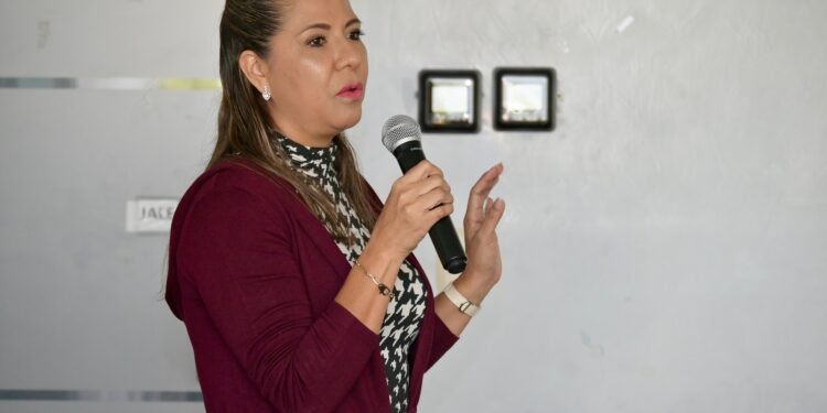 Concientiza Secretaría de Administración sobre la importancia de la lactancia en beneficio de madres trabajadoras