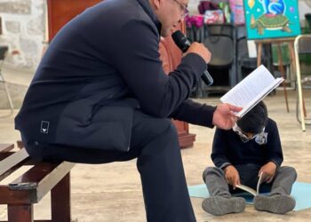 Realiza Gobierno del Estado Círculo de Lectura entre escolares de San Pablo Huitzo