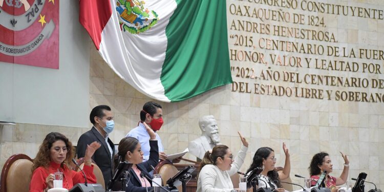 Aprueba Congreso modificación de nombres a dependencias gubernamentales