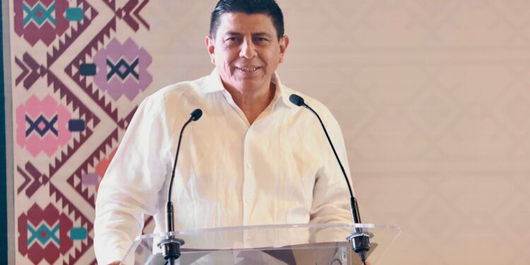 Refrenda Salomón Jara compromiso para sumarse al Modelo Nacional de Policía y Justicia Cívica