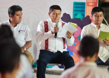 Encabeza Gobernador de Oaxaca programa Fomento a la Lectura