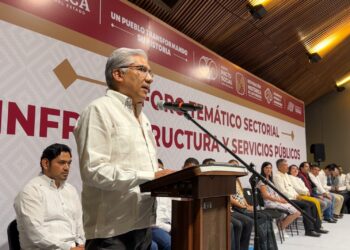 Desarrollo y equilibrio, ejes para impulsar las infraestructuras y comunicaciones en las ocho regiones de Oaxaca