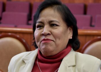 nvita diputada Lety Collado a encuentro de artesanas en la Plaza de la Danza&nbsp;