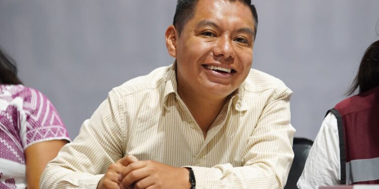 Benjamín Viveros llama a la unidad interna de Morena en Oaxaca