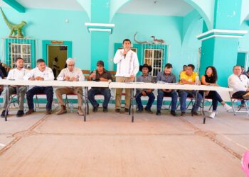 Refrendan Gobierno de Oaxaca y federación compromisos con San Vicente Coatlán