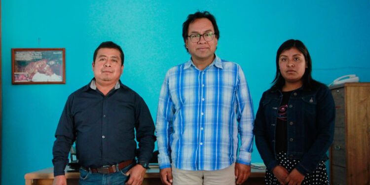 Presenta Seculta en Ixcatlán el proyecto Culturas Vivas: Lenguas y Artes; promoverán la revitalización del ixcateco