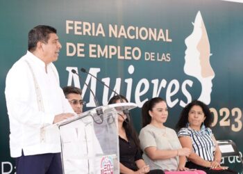Con las mujeres todo, sin las mujeres nada: Gobernador Salomón Jara