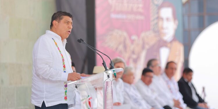 Juárez transformó a México en un país de leyes e instituciones: Gobernador Salomón Jara