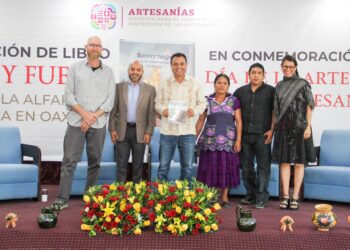 Reconoce IFPA labor de las personas artesanas