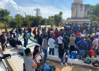 nician oaxaqueños capacitación para obtener visas de trabajo como jornaleros agrícolas en Estados Unidos&nbsp;• La diputada Cony Rueda detalló que se trata de un programa del Gobierno de México que busca que quienes deseen laborar en Estados Unidos lo hagan de forma legal,segura y digna.