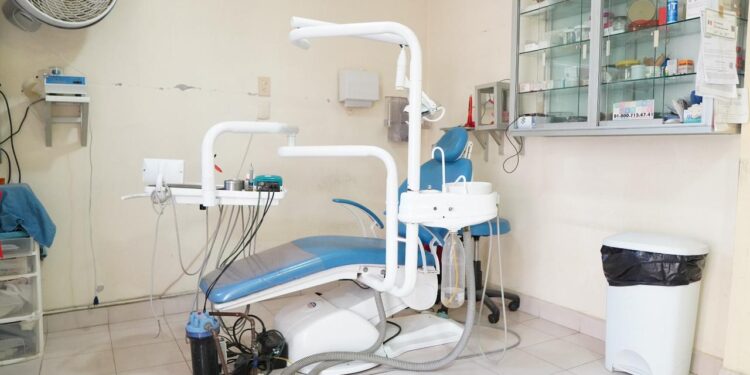 Supervisa titular de SSO el centro de salud de San Lorenzo Cacaotepec