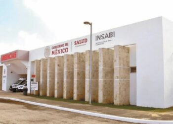 Finado Insabi, una historia de retrocesos y simulaciones presupuestarias