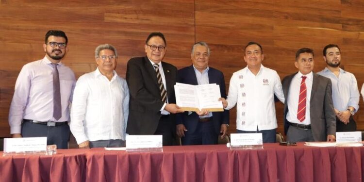 Firman convenio Secretaría de Administración y CGEMSySCyT para la profesionalización del funcionariado