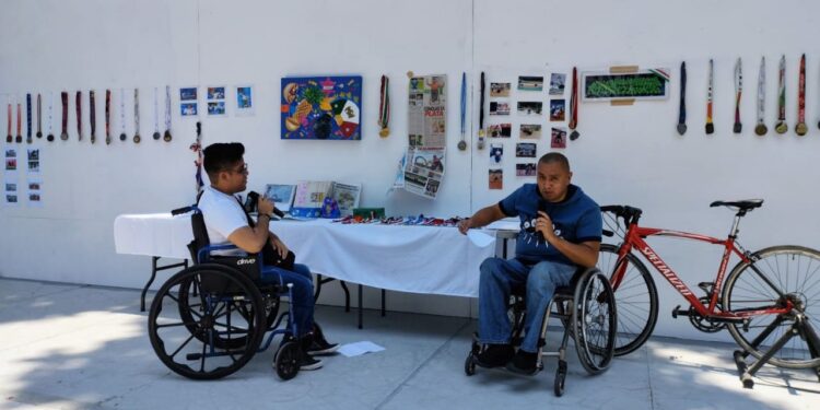 Continúa programa para promover derechos de personas con discapacidad