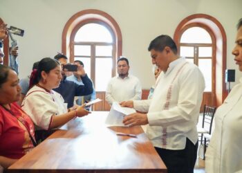 Gobierno de puertas abiertas y diálogo con la Sección 22 del SNTE: Gobernador Salomón Jara