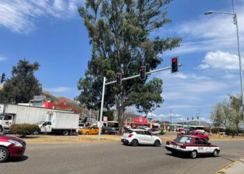 Avanza rehabilitación del Sistema de Semaforización en la Zona Metropolitana de Oaxaca