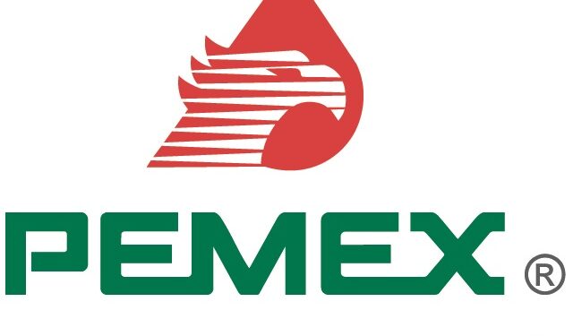 Controla PEMEX incendio provocado por una toma clandestina en Polotitlán, Estado de México