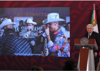 «Ya supérenlo», pide López Obrador a oposición tras triunfo de Delfina Gómez