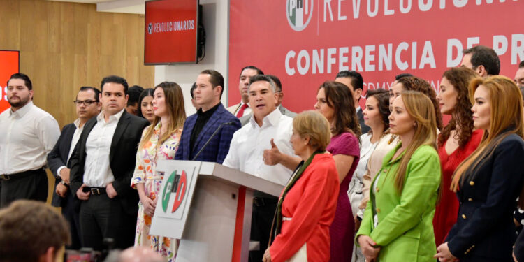 EL FRENTE POLÍTICO OPOSITOR QUE LA CIUDADANÍA DEMANDA CORREGIRÁ EL RUMBO DE MÉXICO: ALEJANDRO MORENO