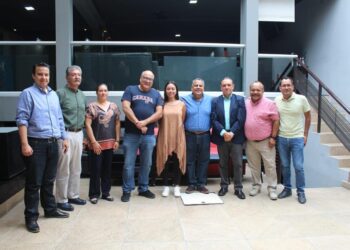 Regidores y ex regidores impulsan movimiento de recuperación de Oaxaca de Juárez